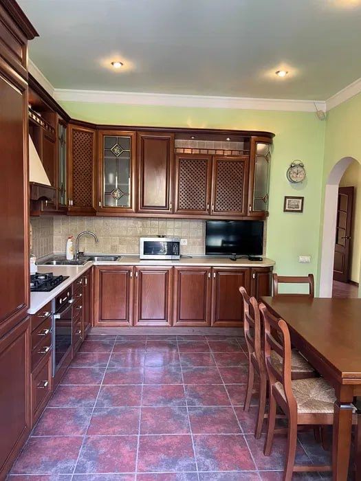 Продажа дома с камином 6 соток Чайхана Салом в Итальянском стиле