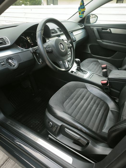 Vând vw passat B7