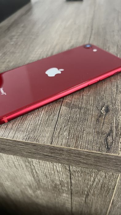 Iphone se за части