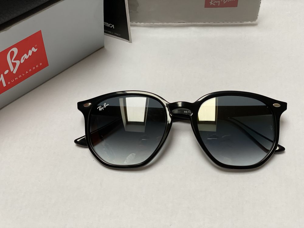 Ochelari de soare RAY BAN 4306 Noi