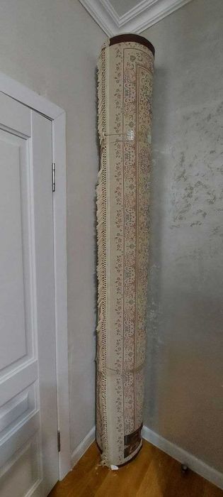 Продается ковер 2,5м х 4м