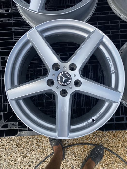17 цола 5 х 112 мм Мерцедес , Фолксваген  , VW , Ауди , Шкода