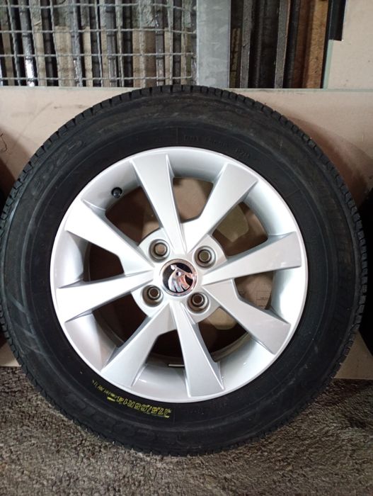 ШКОДА СИТИ джанти със летни гуми 175/65/14 5J ET35 4x100 цо56,1