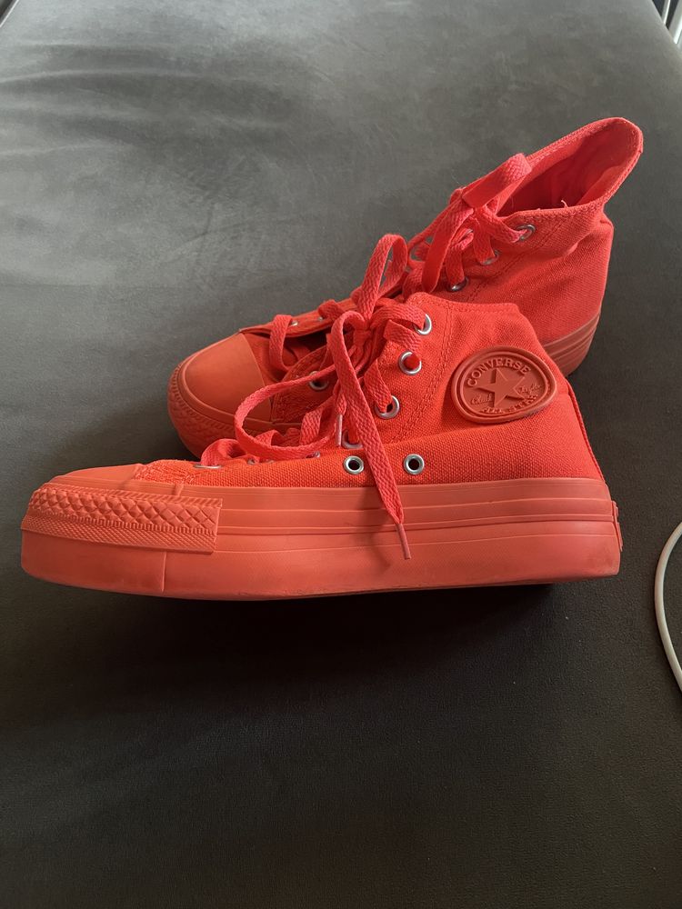 Дамски кецове Converse
