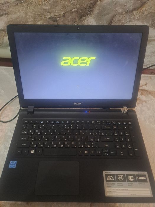 Ноутбук сатылады aser aspire es 15