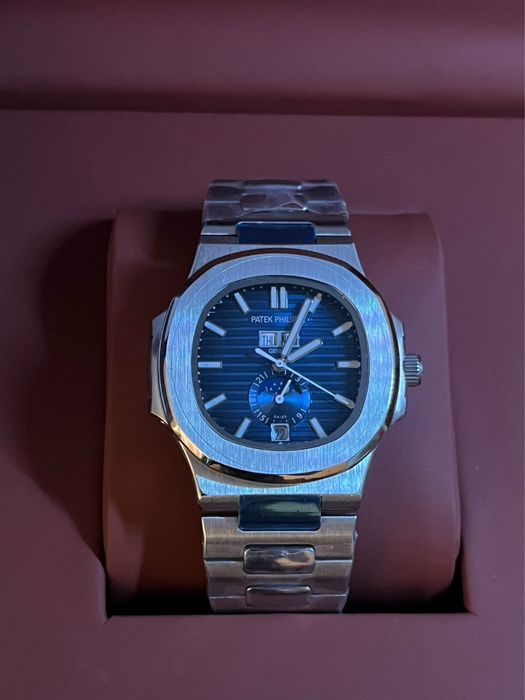 часовник Patek Philippe