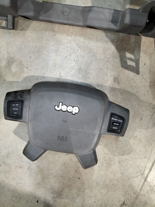 Арматурно табло Jeep Grand Cherokee / Джип Гранд Чероки 2009г.