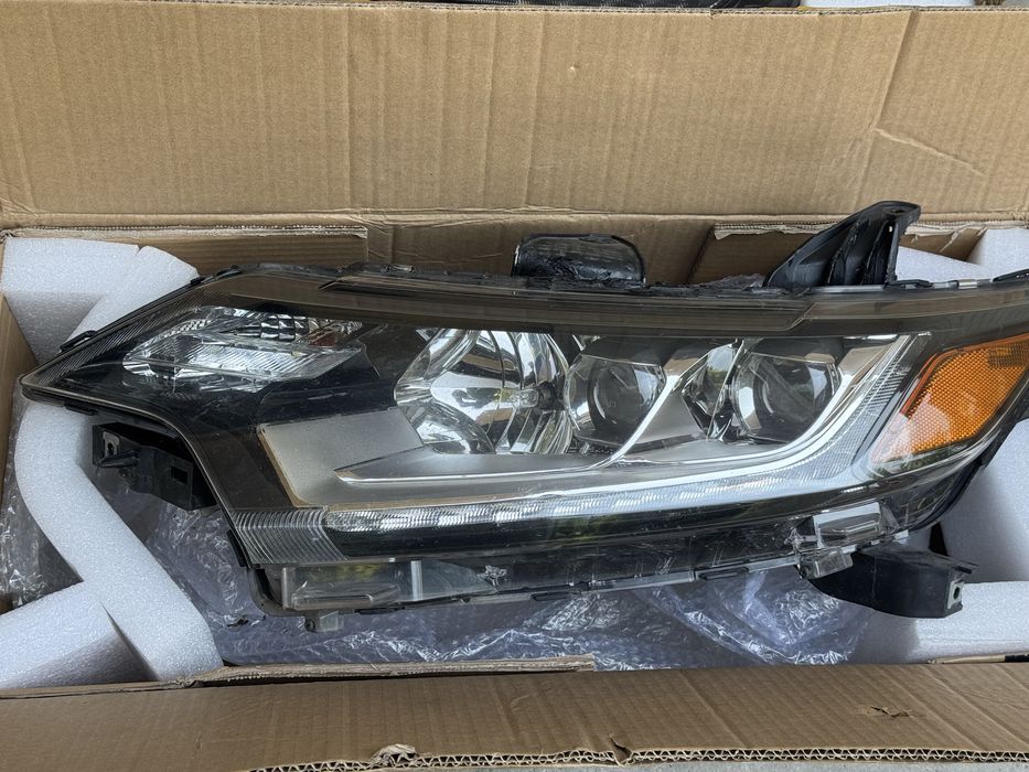 Bi-LED фарове за Mitsubishi Outlander 3