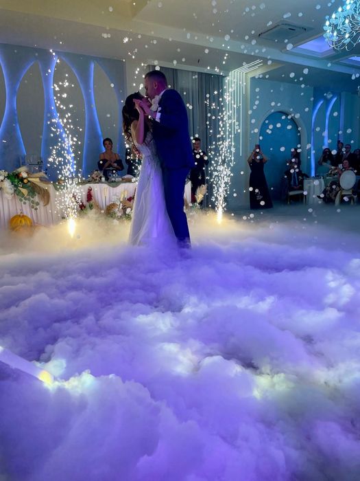 Masina de Baloane cu fum Gheata Carbonica Artificii