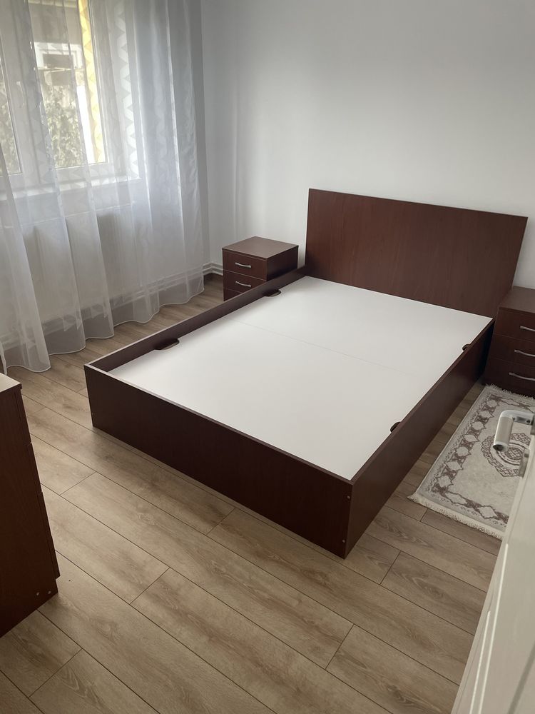 Vand Apartament cu 3 camere