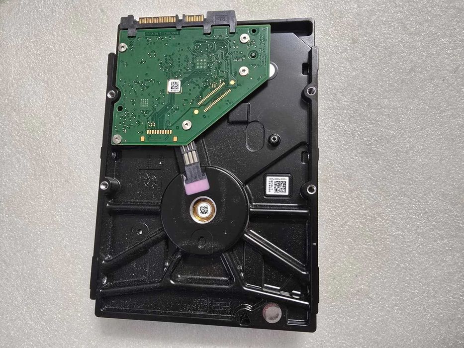 Hard disk desktop Seagate IronWolf NAS 4TB 5900rpm 64MB cache, SATAIII