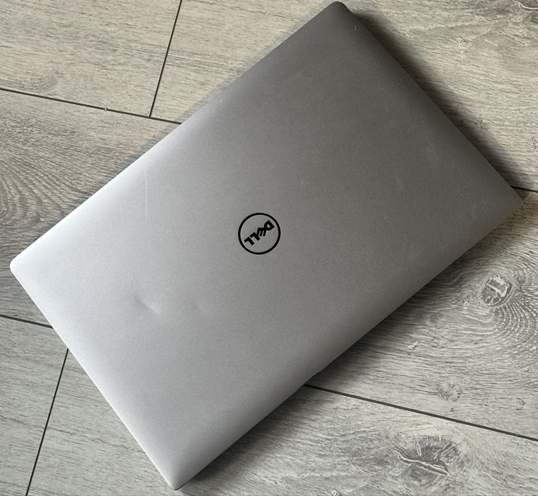 Super Ofertă! Dell XPS 15 9560! Functional!!