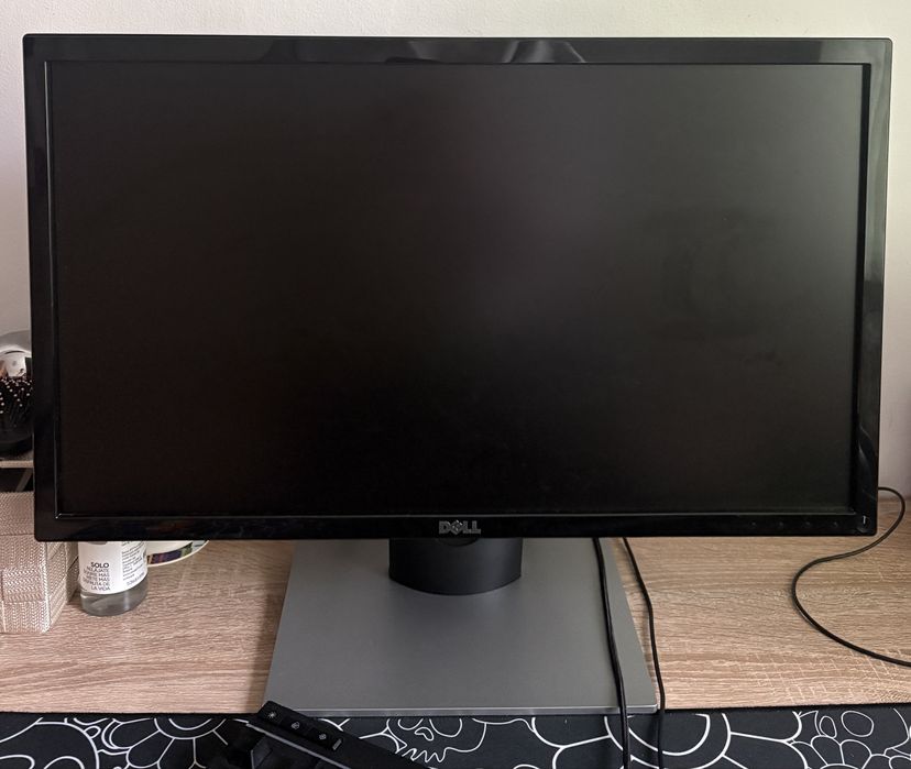 Monitor DELL 70 Hz