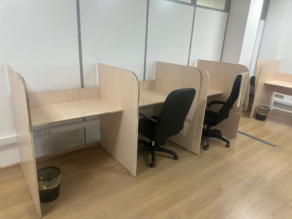 Рабочий стол для офиса