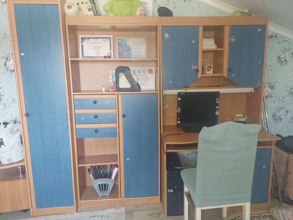 Продам детский гарнитур в хорошем состоянии