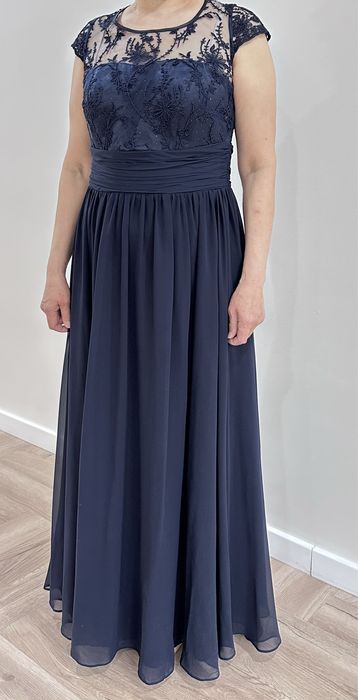 Вечерние платья на корпаратив и на свадьбу