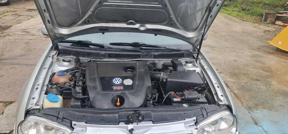 Golf 4 1.9 ASZ asigurare valabila,itp valabil