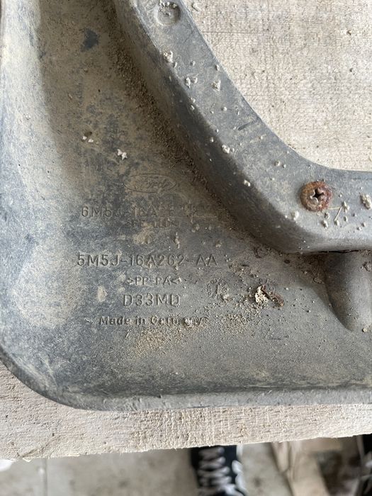 Aparatori roti Ford C-Max