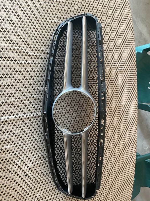 Grila Mercedes E Class w212 facelift