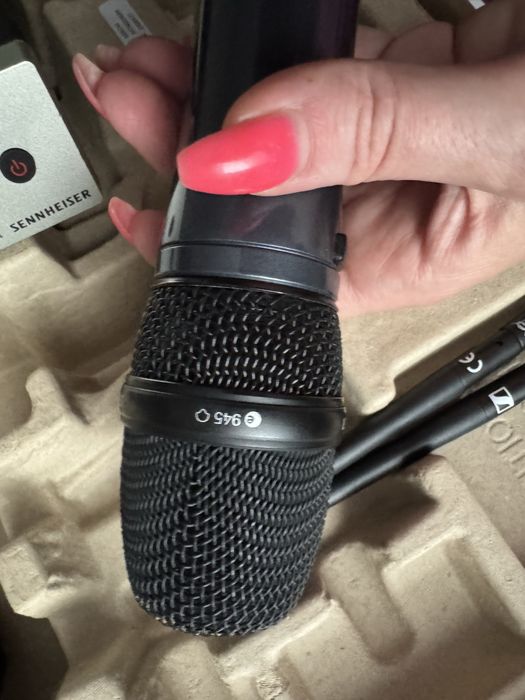 Вокален безжичен микрофон Зенхайзер