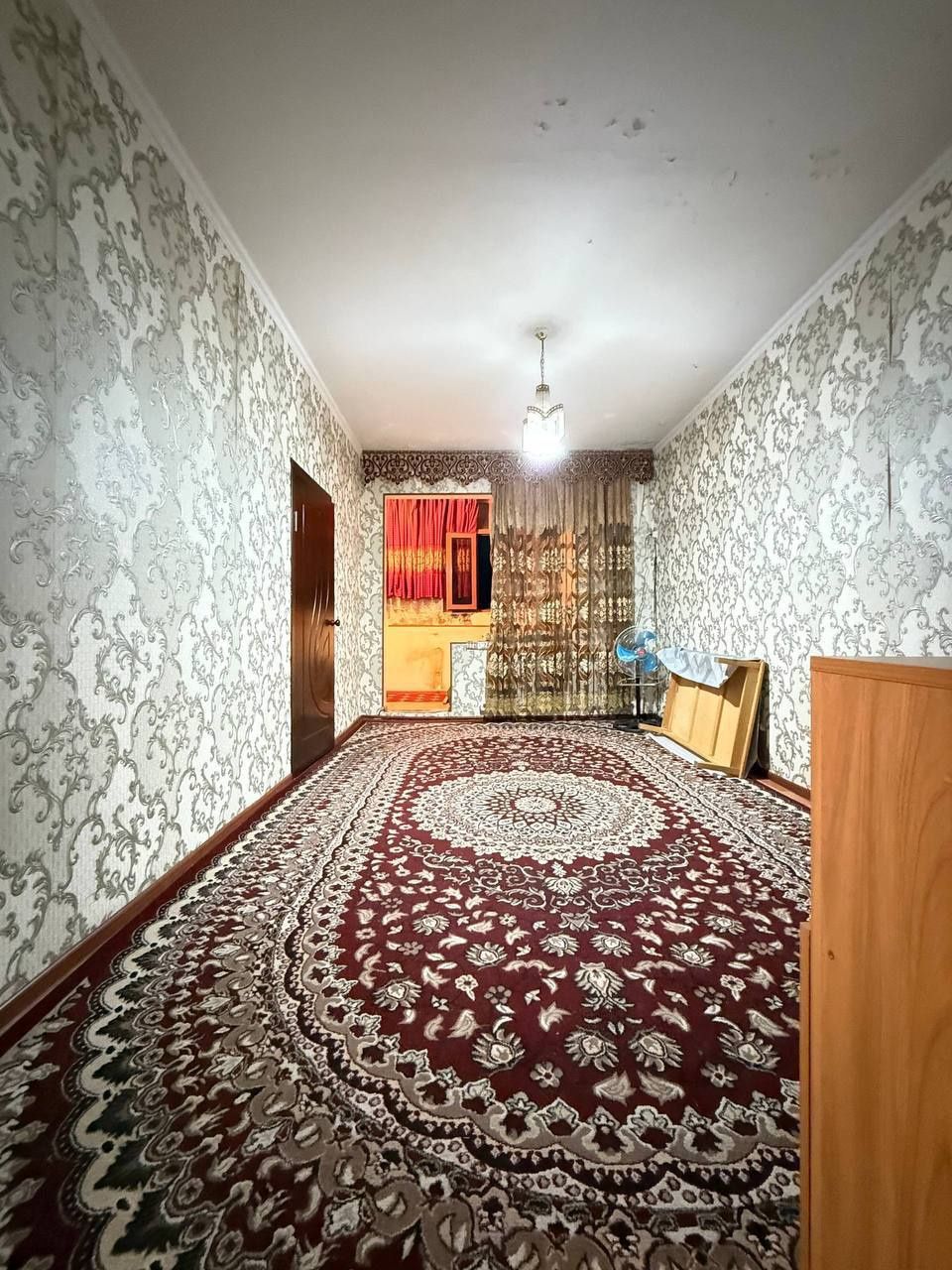 На продаже 2х комнатная квартира, Юнусабад-11