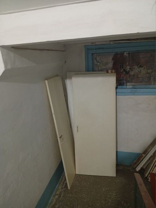 Отдам двери на дрова