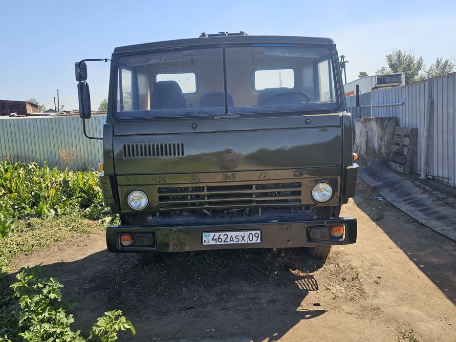 Продаю камаз тягачь
