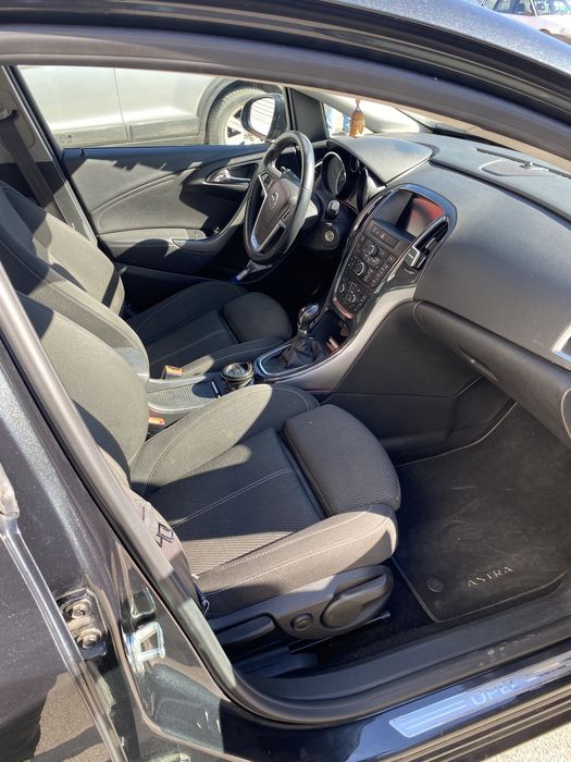 Opel astra J   1,7 jtdi