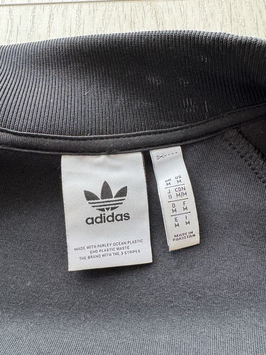 Bluza adidas neagra