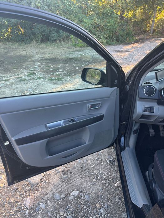 Мазда 2 , 2004г.