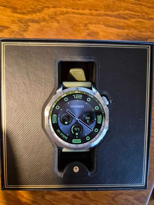 Смарт часовник Huawei watch Gt4