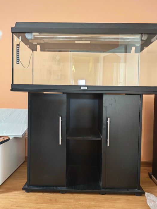 Аквариум с шкаф Juwel