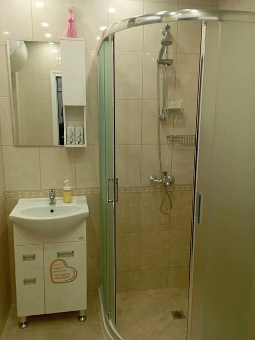 Дава се под наем Двустаен апартамент в Пловдив, Тракия - 84 кв.м за 400 € - Снимка #5