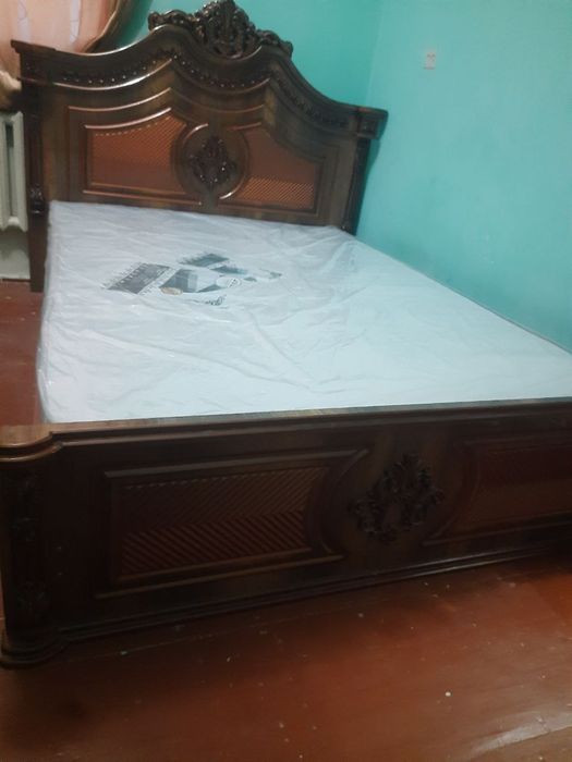 Mebel garantiyasi bor