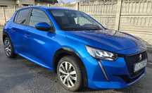 Peugeot 208 136 Cp Baterie 57 KW autonomie max 300 km