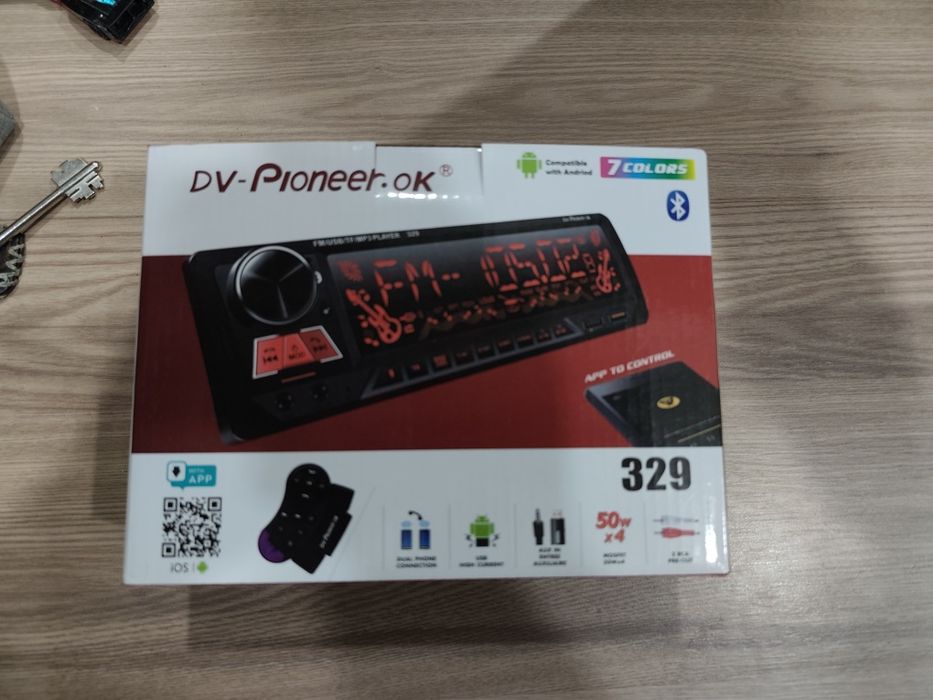 Обменяю на старую магнитолу