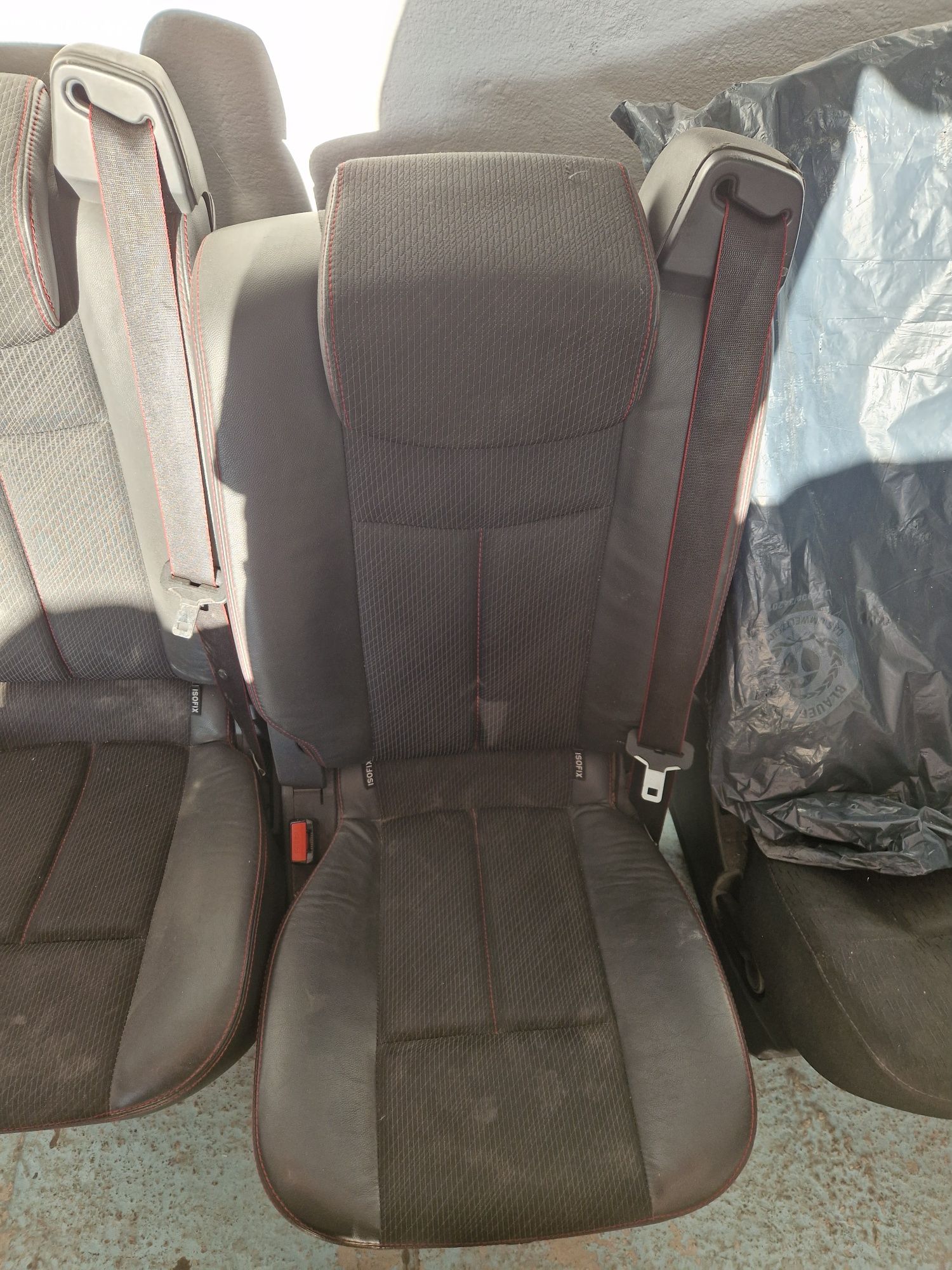 Vind scaune piele renault espace model 2006 2014