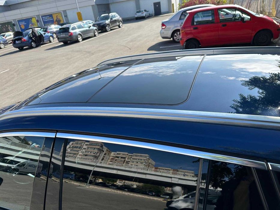 BMW Seria 3 320D xDrive TOURING Luxury Line