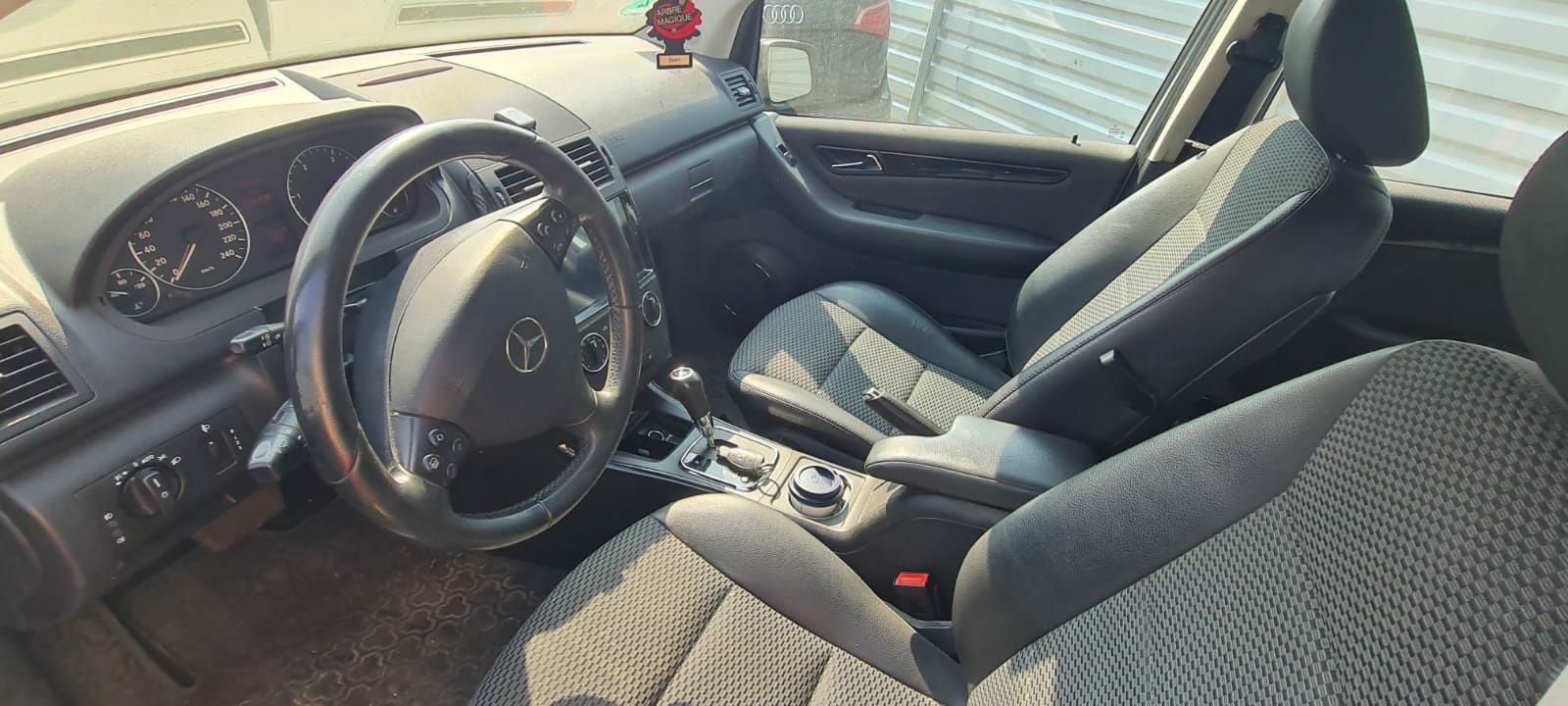 Mercedes Benz A Clasa Park asist. Automat Defect  Navi