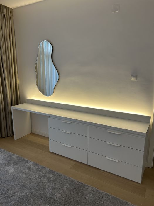 Reparatii, montaj mobilier si mobila la comanda