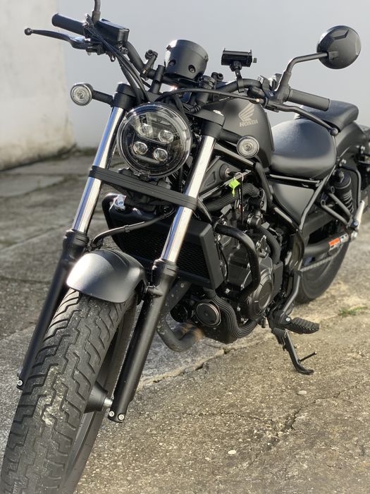 Honda Rebel 500 – An 2022– Stare impecabilă