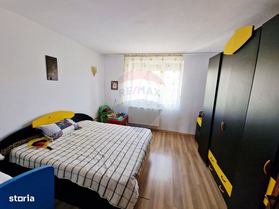 Apartament spațios cu balcon – P. Neamț