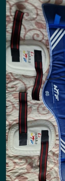 Защита для единоборств на ноги