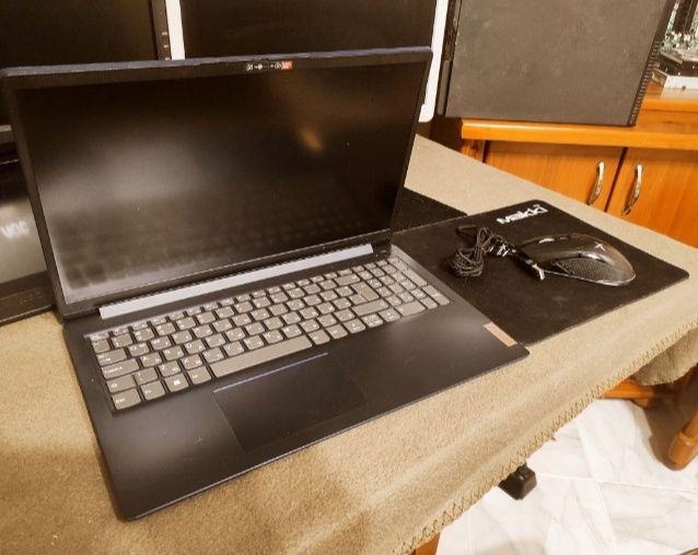 Лаптоп Lenovo IdeaPad 1 15AMN7