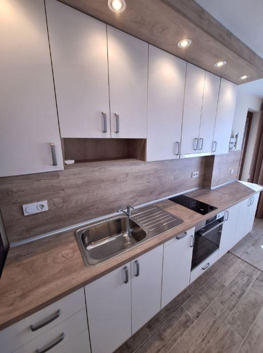 Двустаен апартамент, под наем, Център