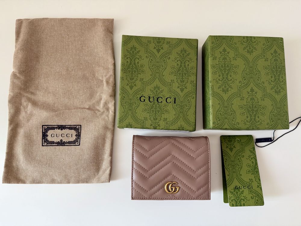 GUCCI Портмоне естествена кожа