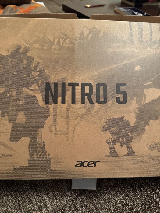 Геймърски лаптоп - Acer Nitro 5 (i7 / 16GB RAM / GTX 1650Ti)