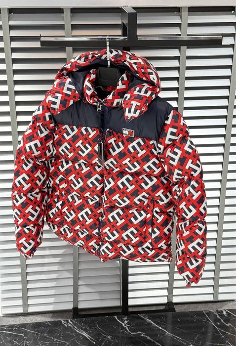 Geaca Iarnă Tommy Hilfiger | Model Nou