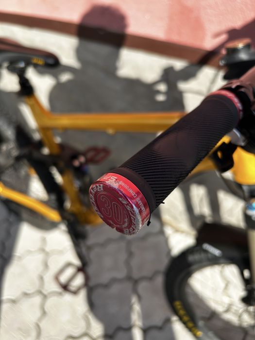 Bicicletă Full Suspension Price de enduro (citiți descrierea)