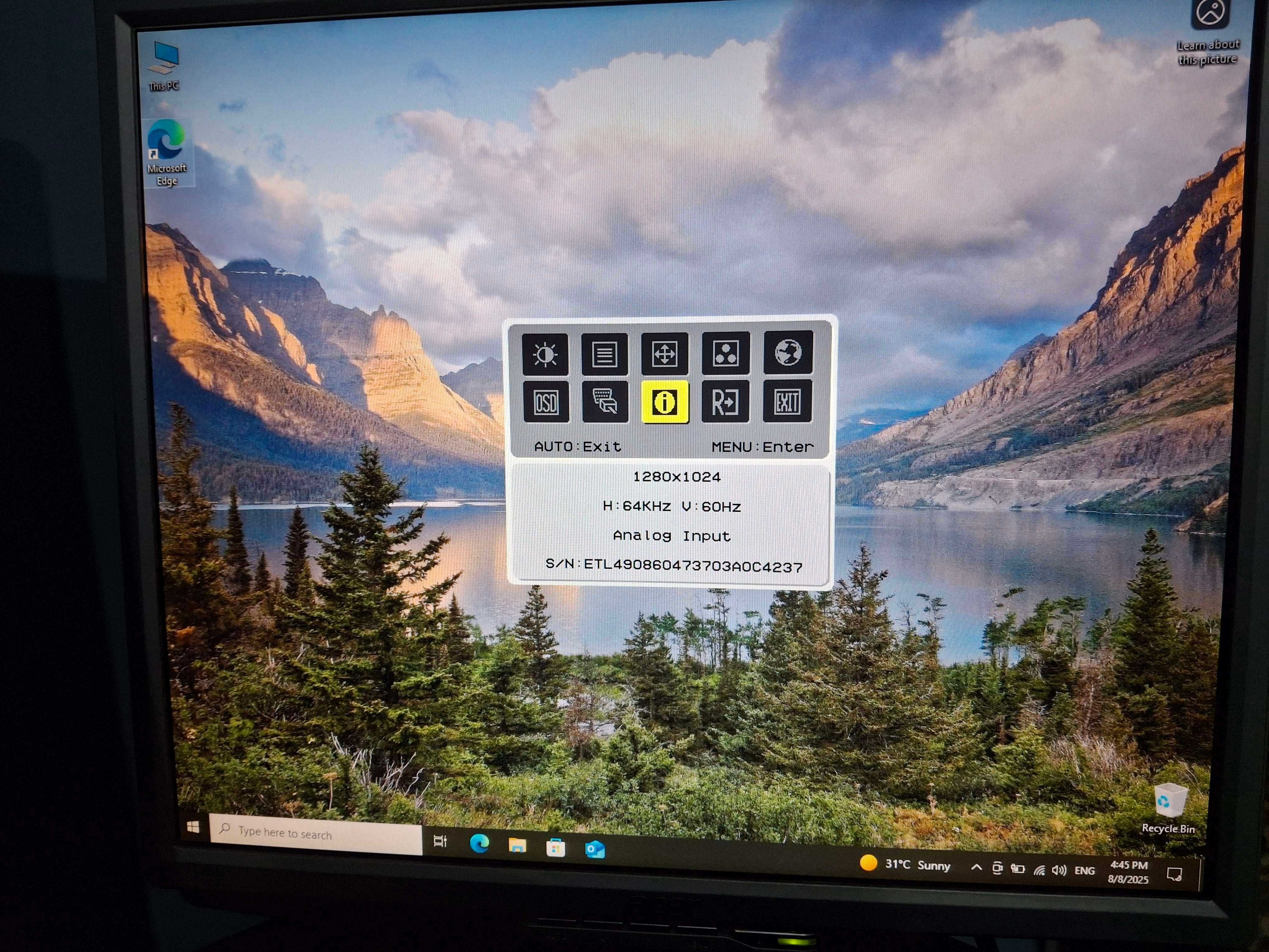 Монитор Acer AL1916, VGA кабел и HDMI адаптер